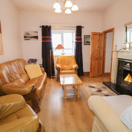 Holiday home Ard An Phiobaire *
