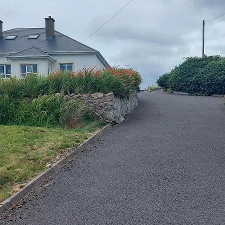 Ard An Phiobaire Feriehus